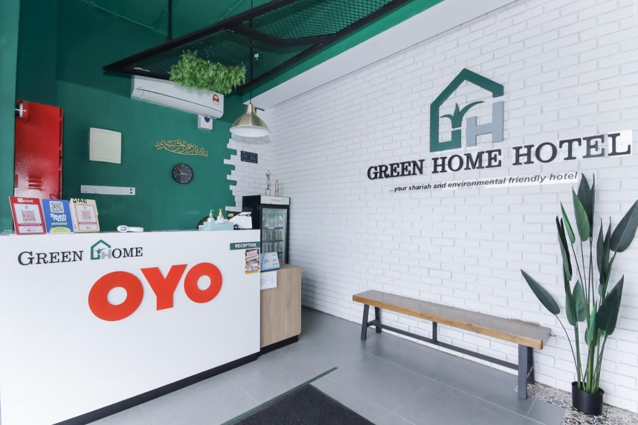 Oyo 90399 Green Home Hotel Syariah Σεπάνγκ Εξωτερικό φωτογραφία