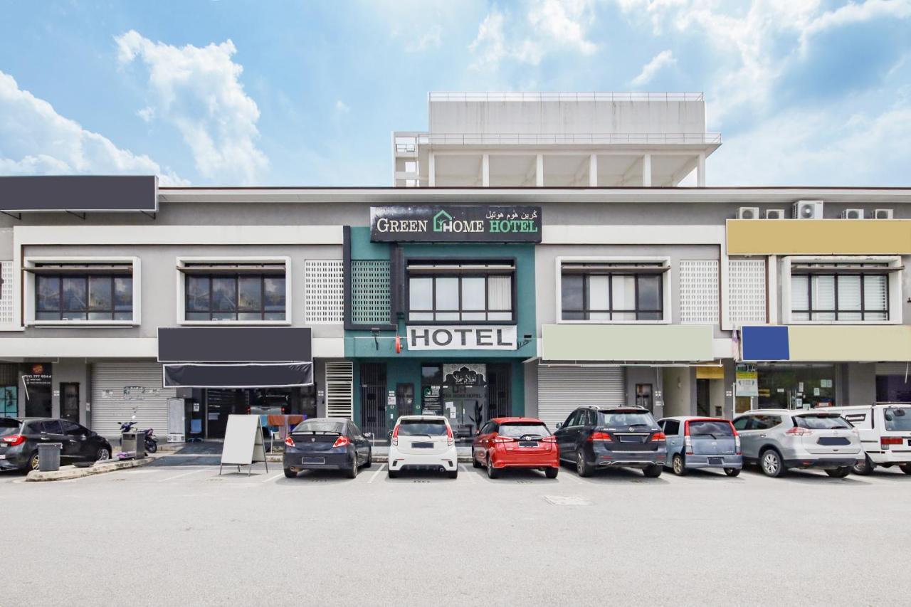 Oyo 90399 Green Home Hotel Syariah Σεπάνγκ Εξωτερικό φωτογραφία