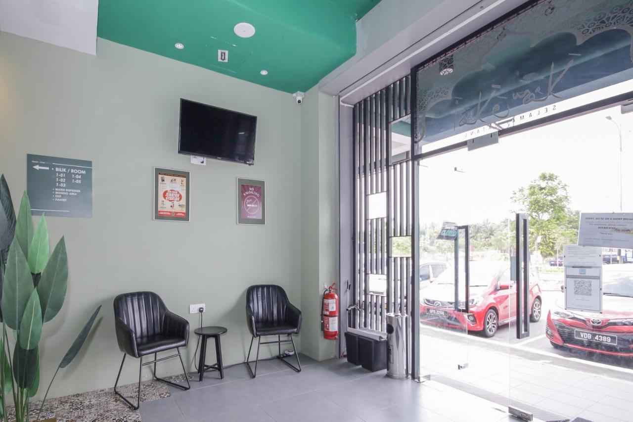 Oyo 90399 Green Home Hotel Syariah Σεπάνγκ Εξωτερικό φωτογραφία