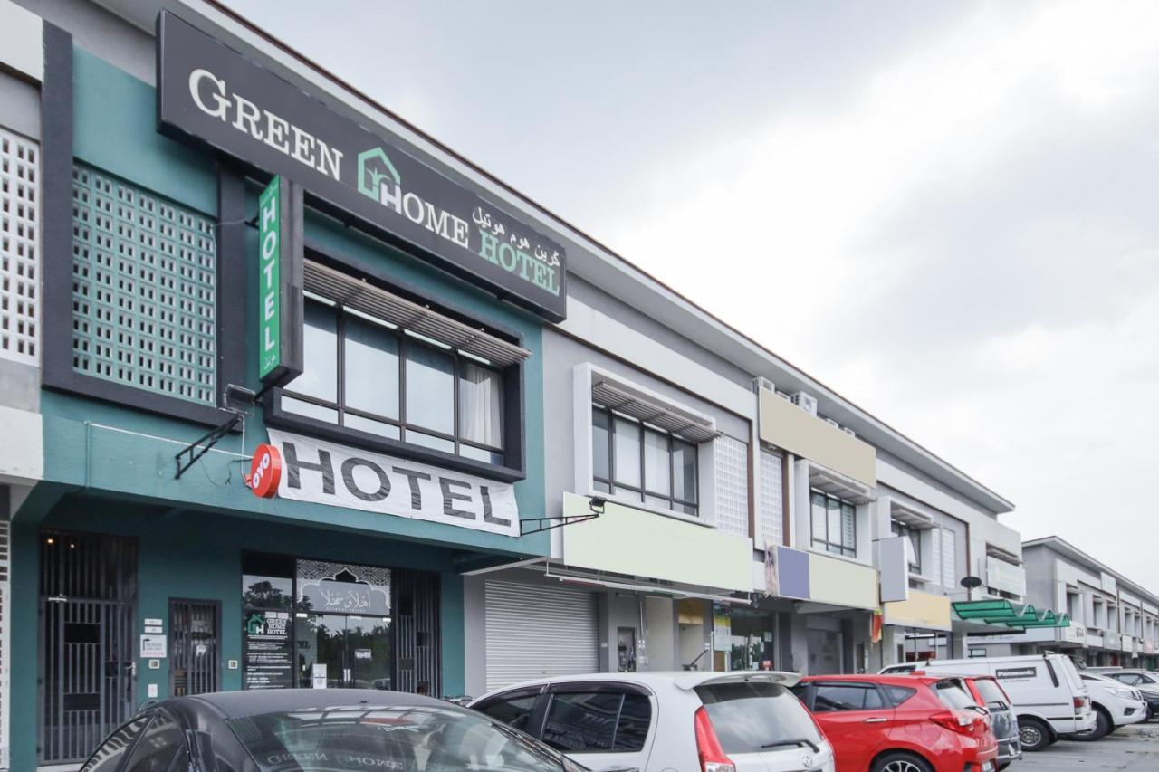Oyo 90399 Green Home Hotel Syariah Σεπάνγκ Εξωτερικό φωτογραφία